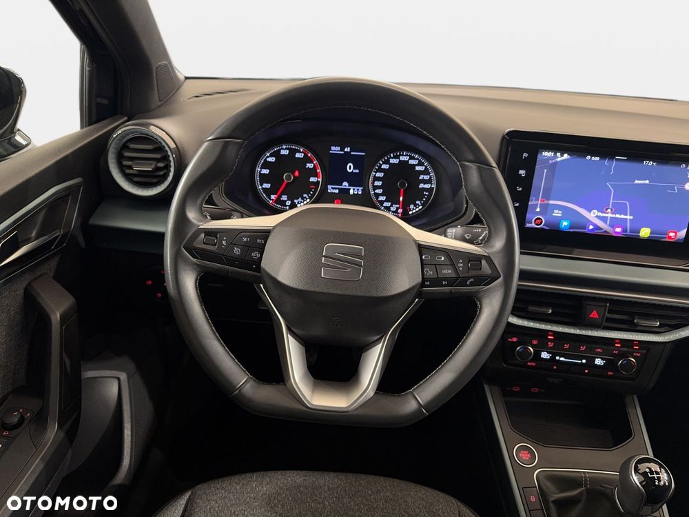 Seat Arona - 13