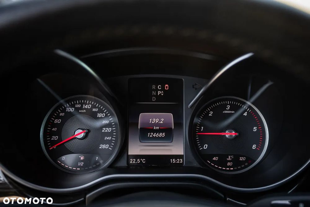 Mercedes-Benz Klasa V 250 d 4-Matic Avantgarde 7G-Tronic (ekstra d³) - 25