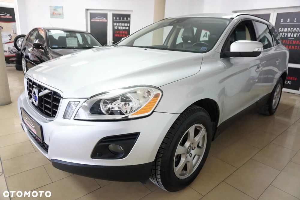 Volvo XC 60 2.4D DRIVe Momentum - 8
