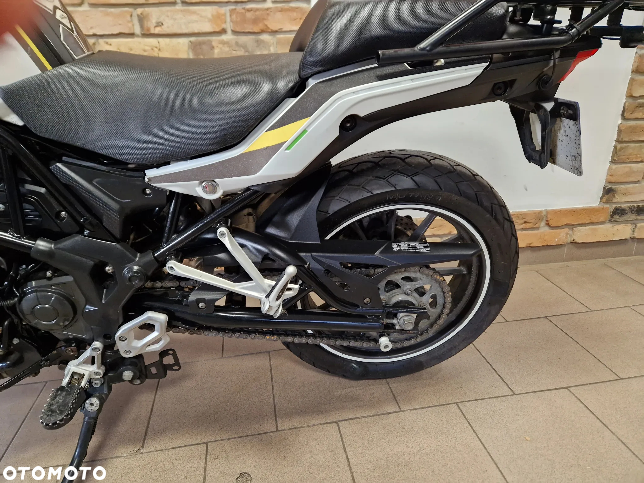 Benelli TRK 502 - 9