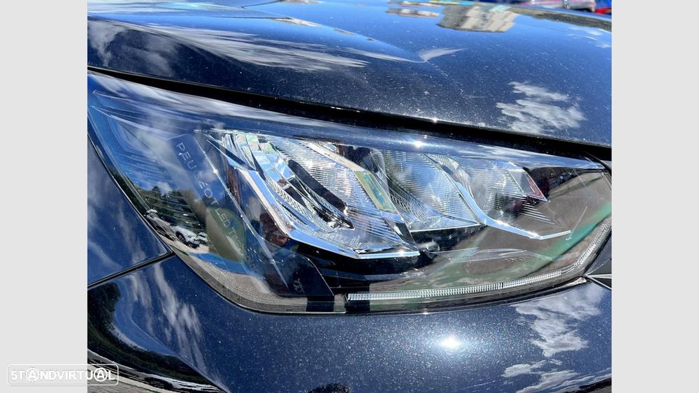 Peugeot 2008 1.2 PureTech Style - 9