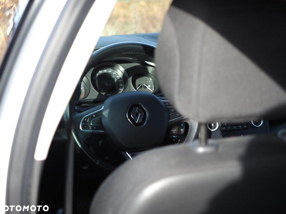 Renault Megane 1.5 Blue dCi Business - 7