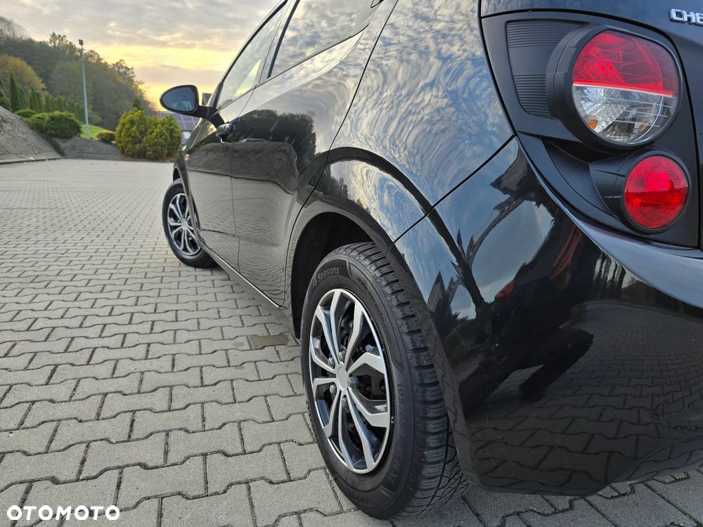Chevrolet Aveo - 17