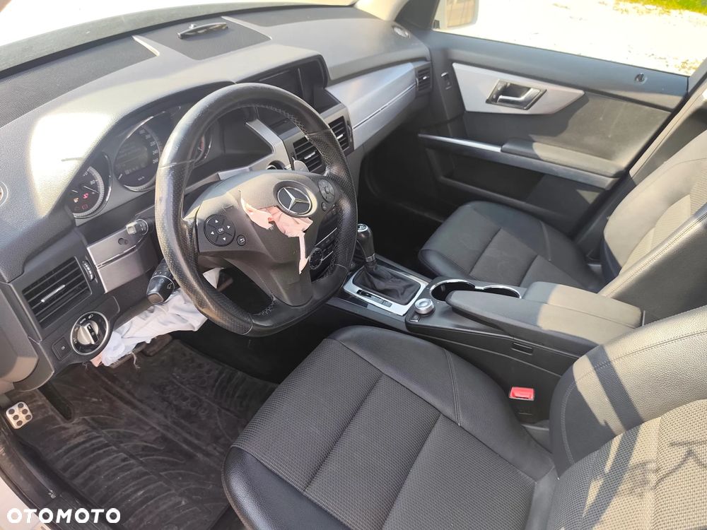 Mercedes-Benz GLK 250 CDI DPF 4Matic BlueEFFICIENCY 7G-TRONIC SPORT EDITION - 10