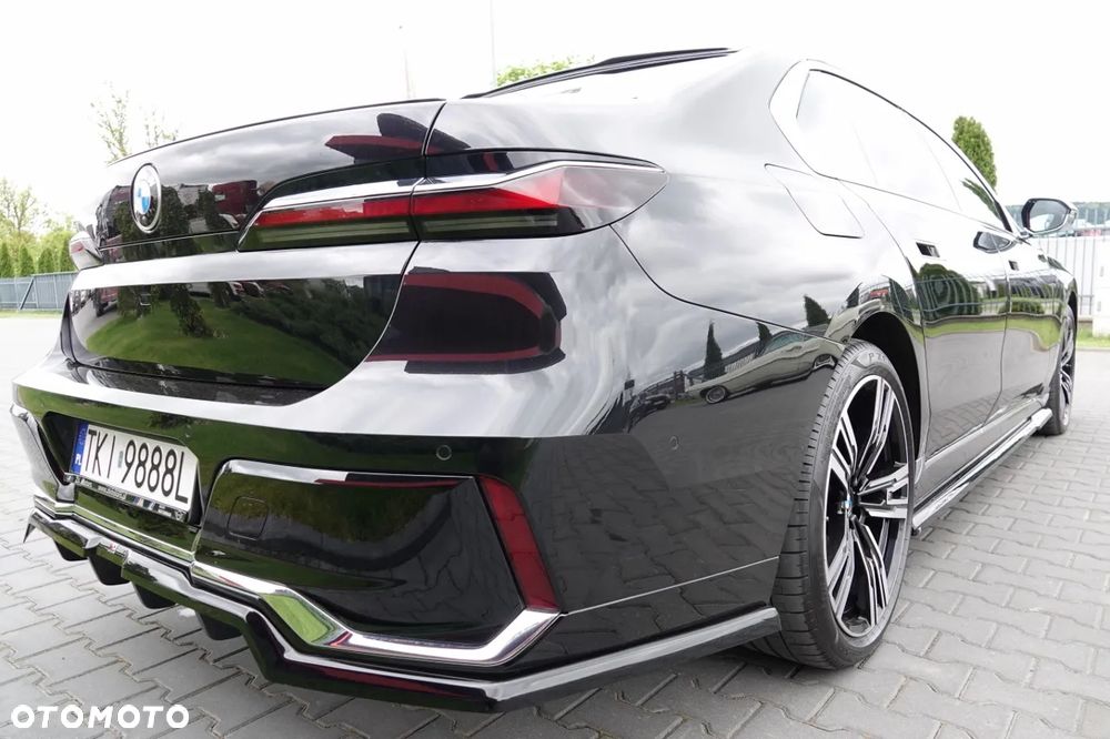 BMW Seria 7 - 15