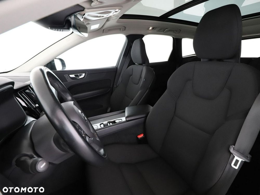 Volvo XC 60 T6 AWD Recharge Geartronic Inscription Expression - 14