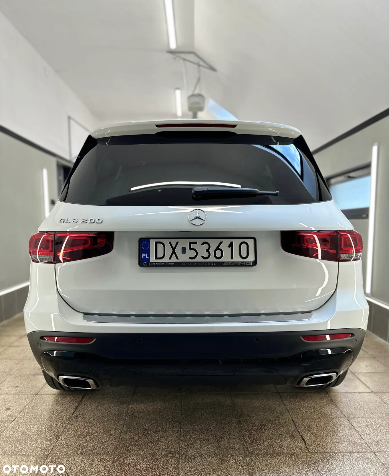 Mercedes-Benz GLB 200 Progressive 7G-DCT - 16