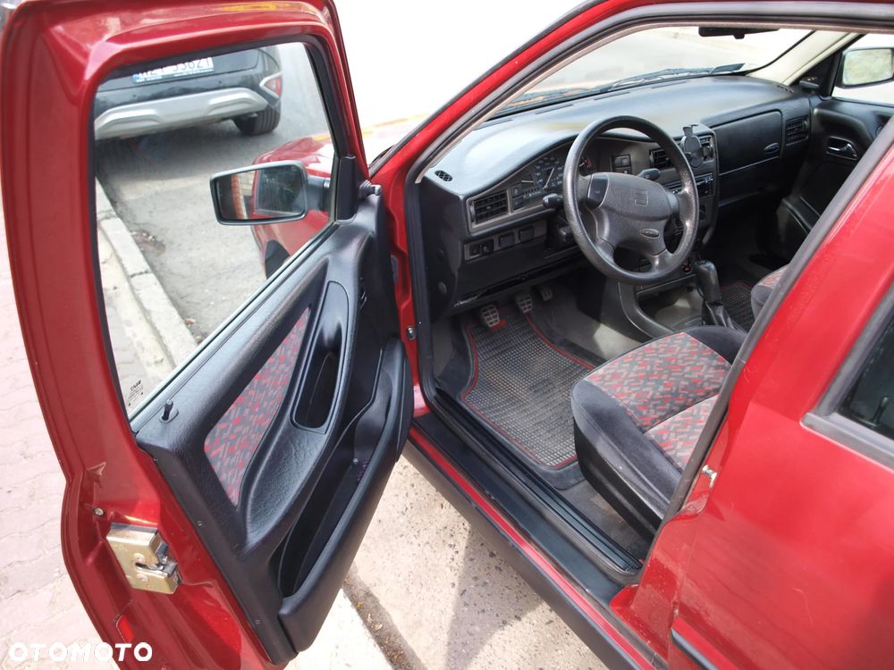 Seat Toledo 1.6 Stella - 8