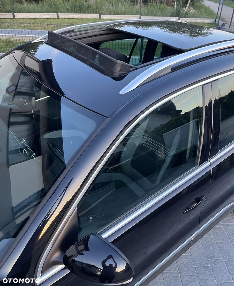 Volkswagen Tiguan 2.0 TDI 4Mot Sport&Style DSG - 8