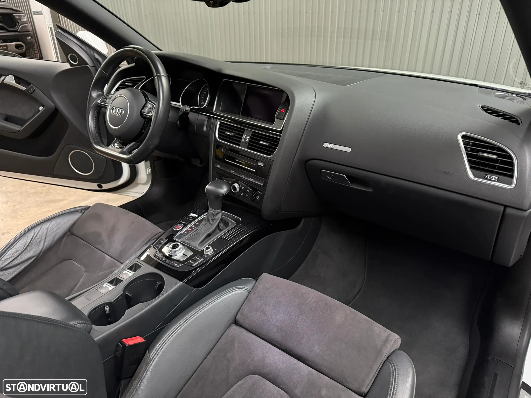 Audi A5 Cabrio 2.0 TDi Multitronic S-line - 22