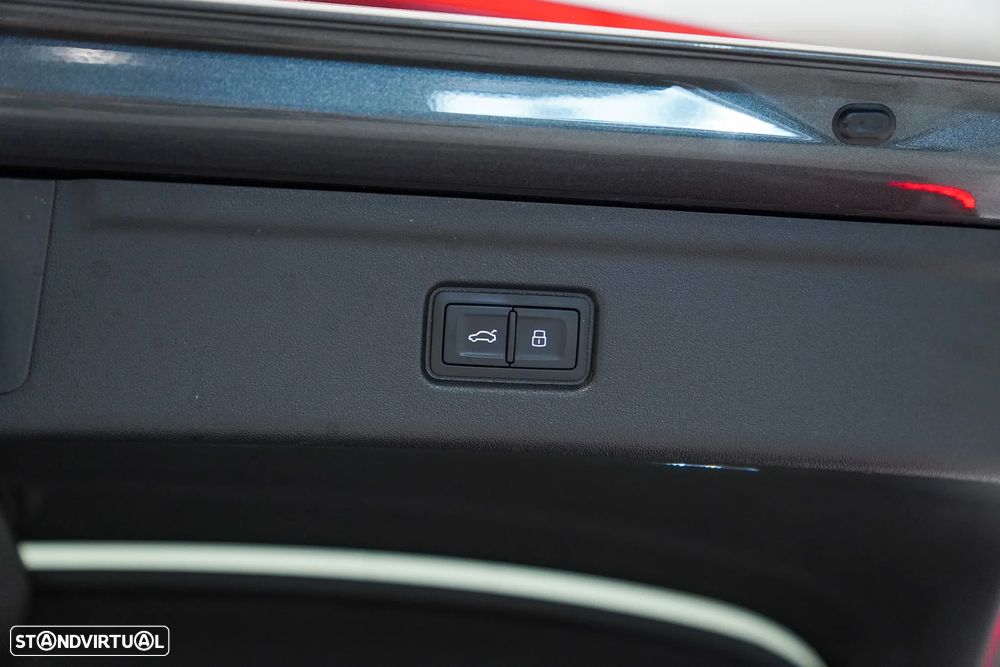 Audi A6 Sportback e-tron 100 kWh Performance SE Business - 16