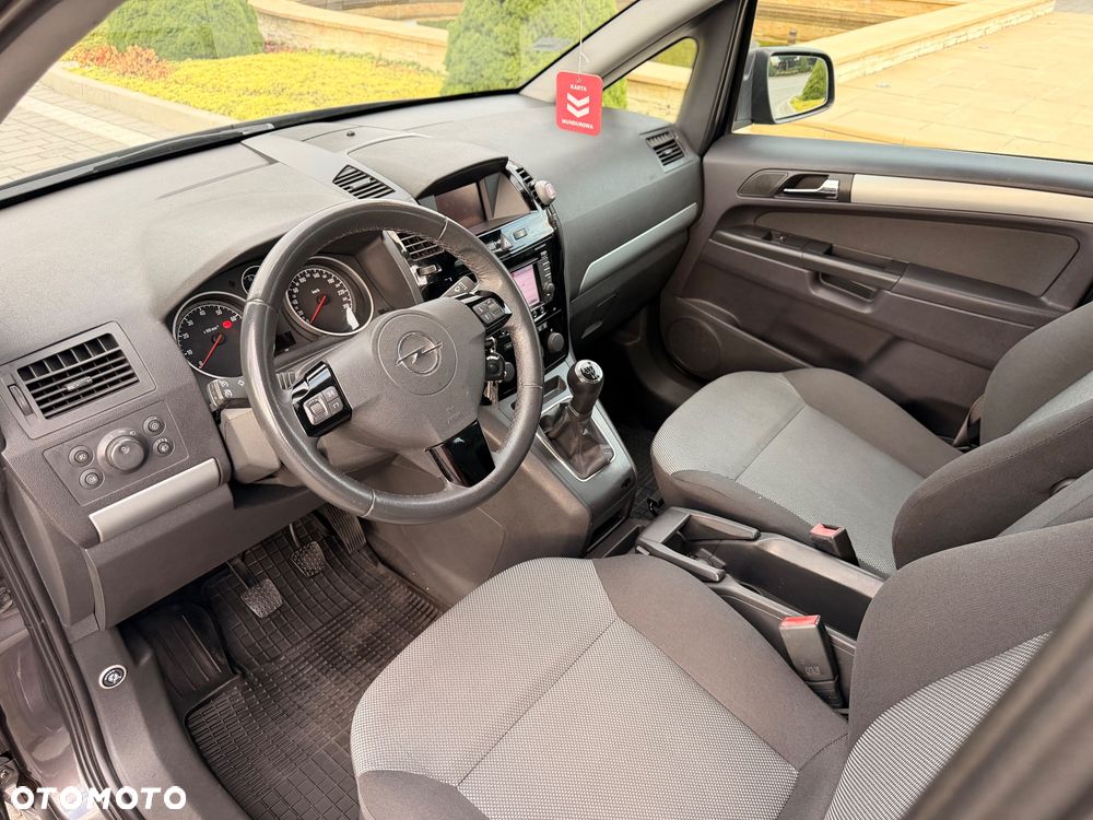 Opel Zafira 1.8 Innovation 110 Jahre - 8