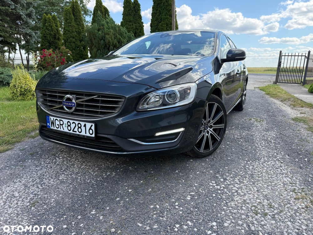 Volvo S60 D3 Drive-E R-Design Momentum - 2