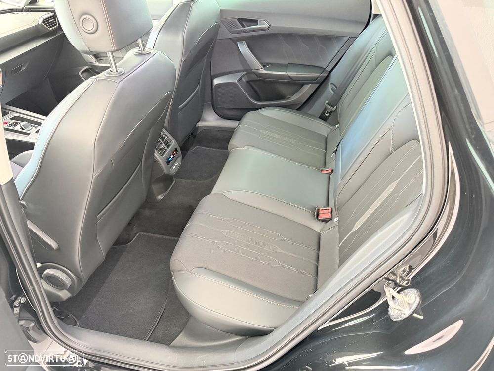 Cupra Formentor 1.4 e-Hybrid DSG Priority - 27