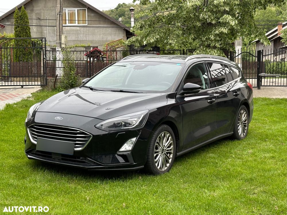 Ford Focus 1.0 EcoBoost Titanium Business - 1