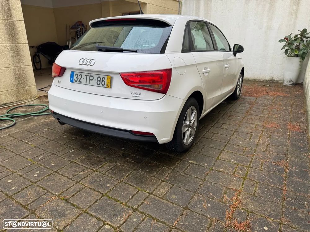Audi A1 Sportback 1.0 TFSI - 5