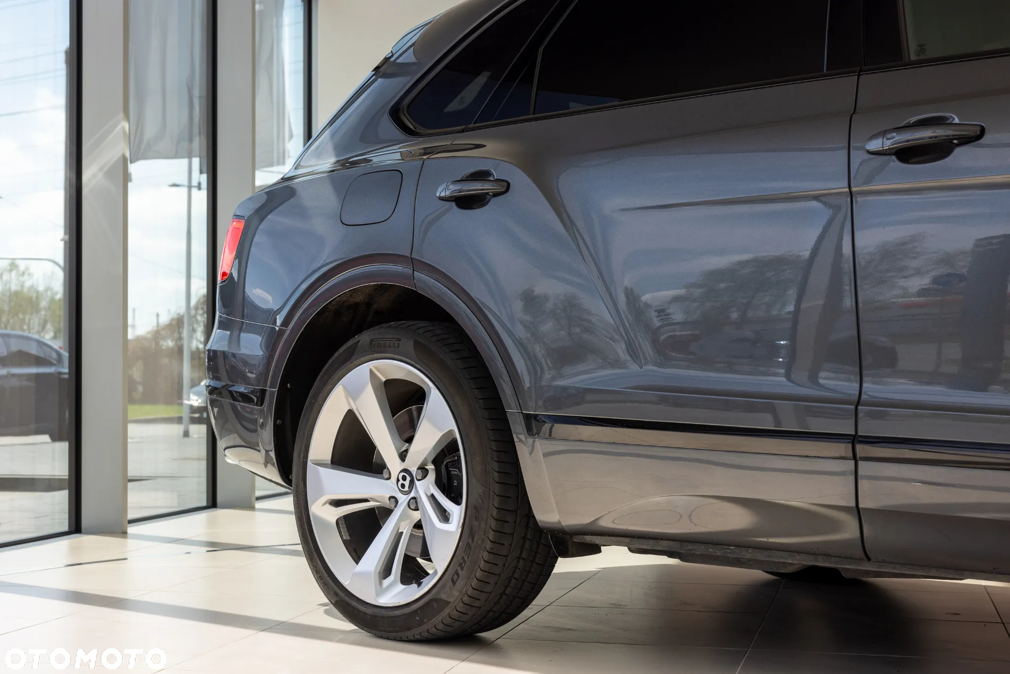 Bentley Bentayga W12 - 4