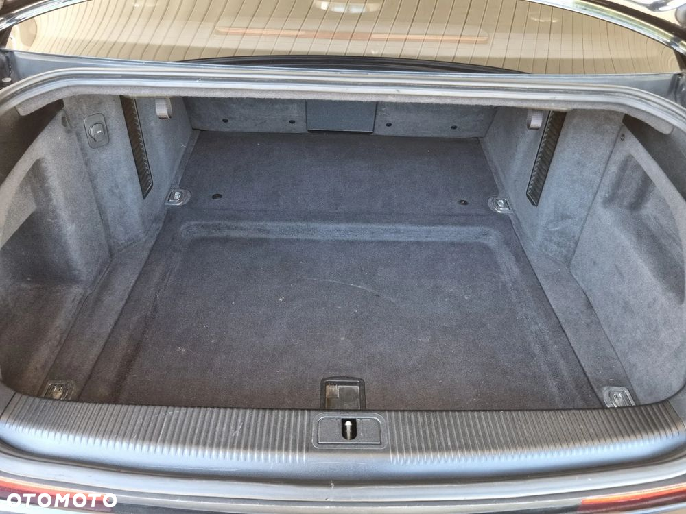 Audi S8 5.2 FSI Quattro - 32