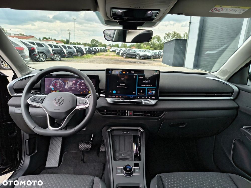 Volkswagen T-Roc 1.5 eTSI Life DSG - 24
