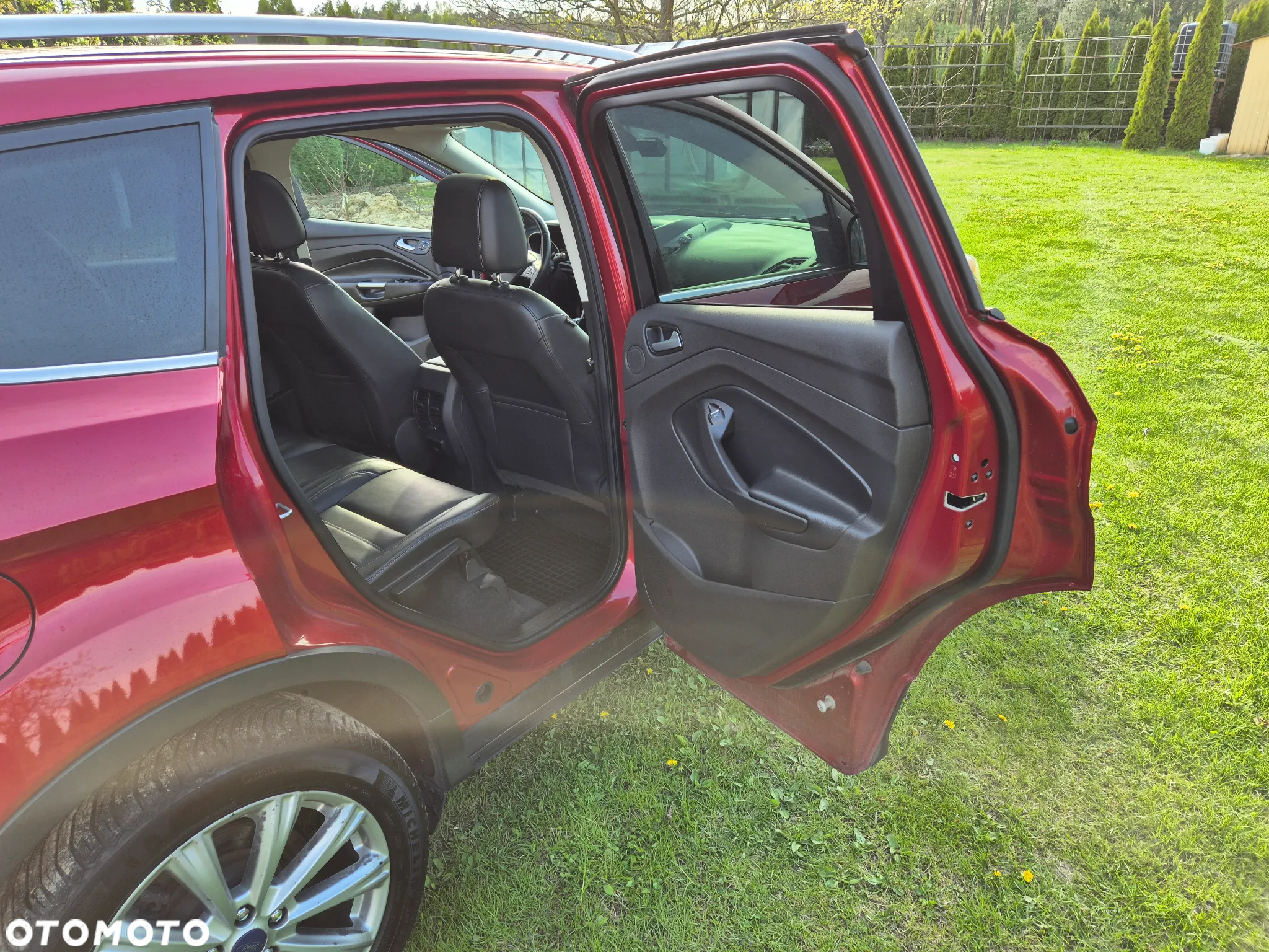Ford Escape 2.0 EcoBoost AWD Titanium - 22