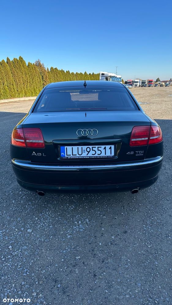 Audi A8 - 5