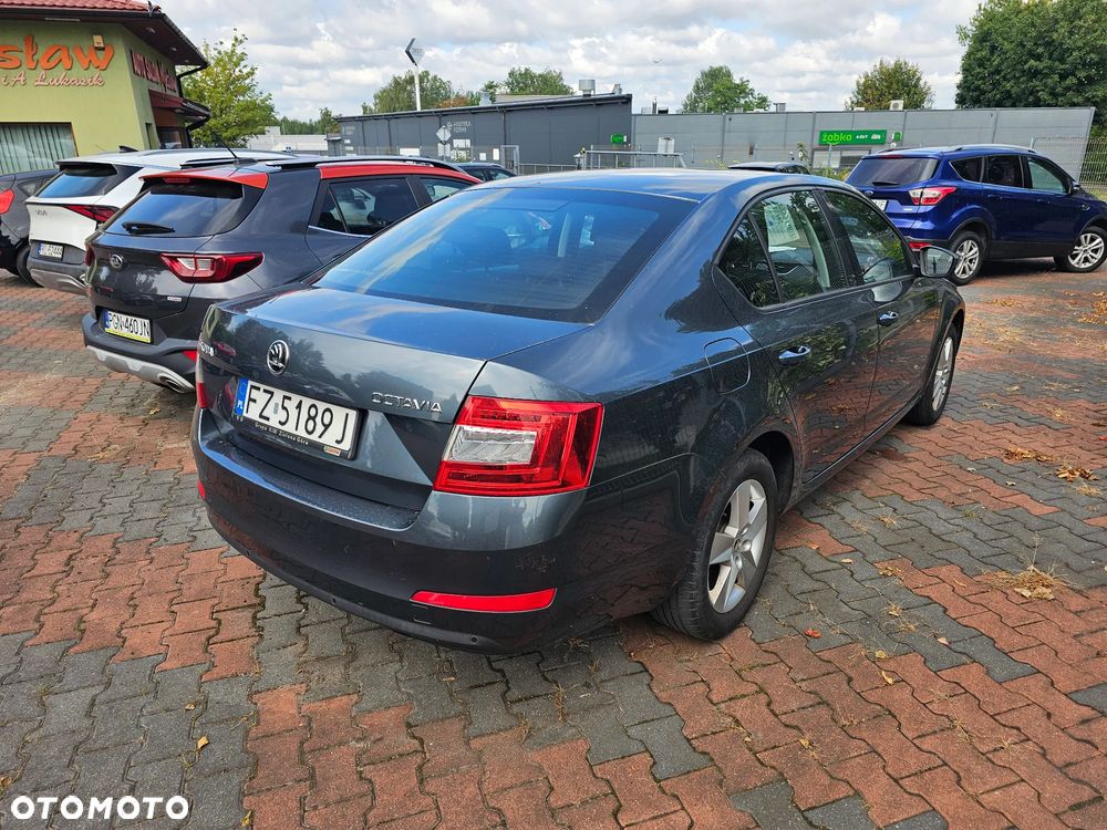 Skoda Octavia - 3