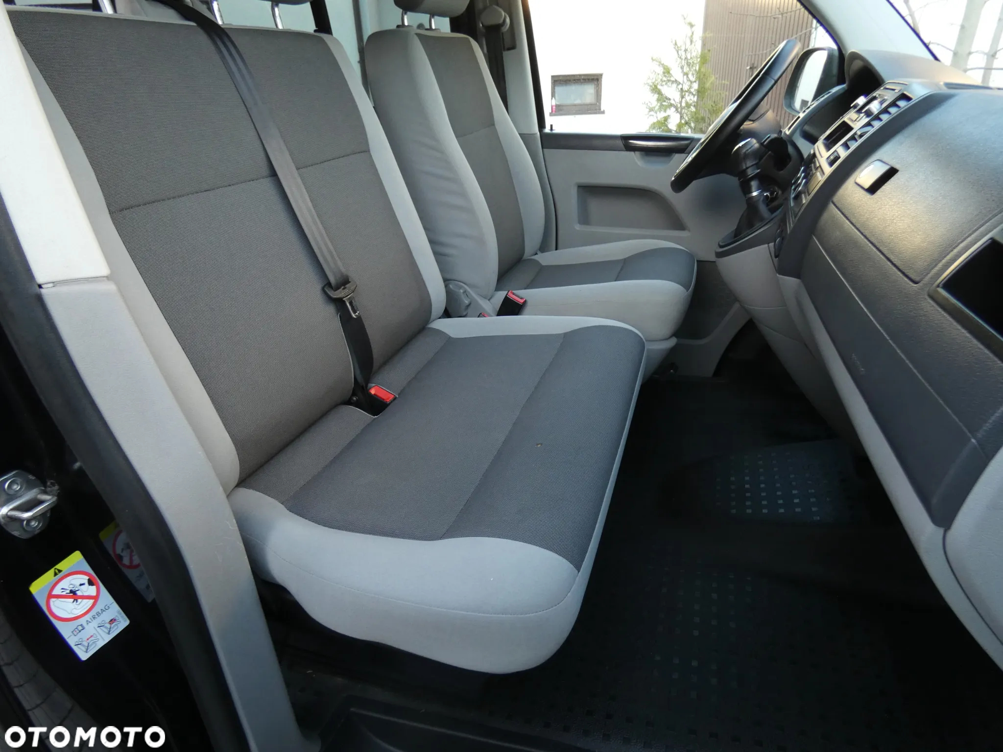 Volkswagen Transporter - 22