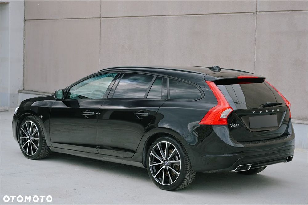 Volvo V60 D3 Drive-E Kinetic - 15