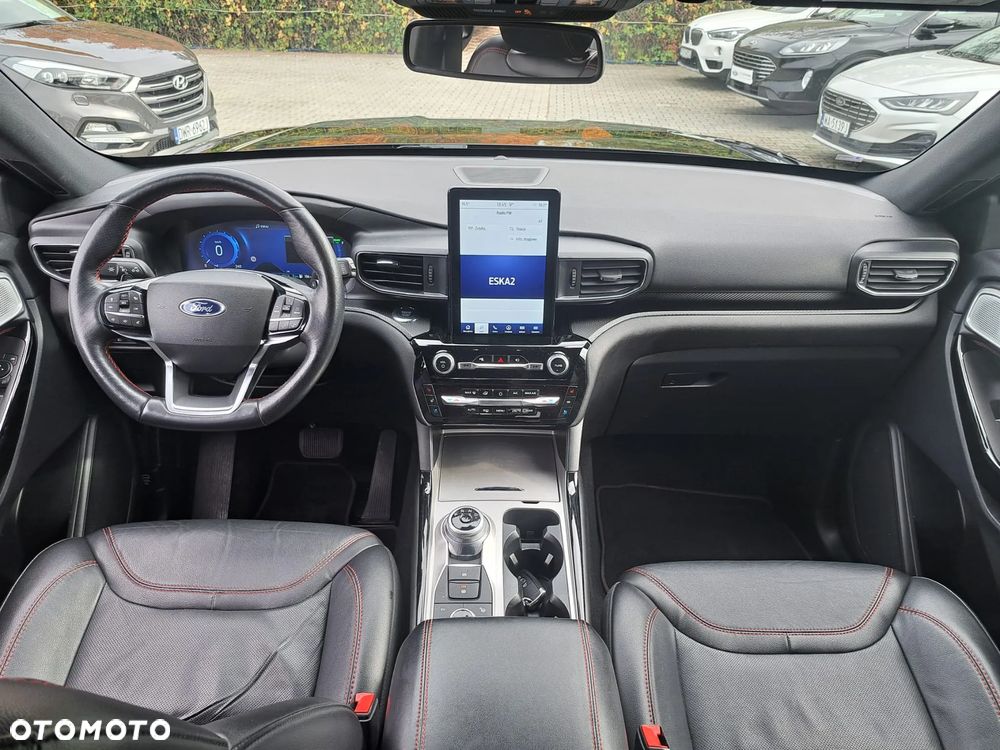 Ford Explorer 3.0 EcoBoost PHEV 4WD ST-Line - 33