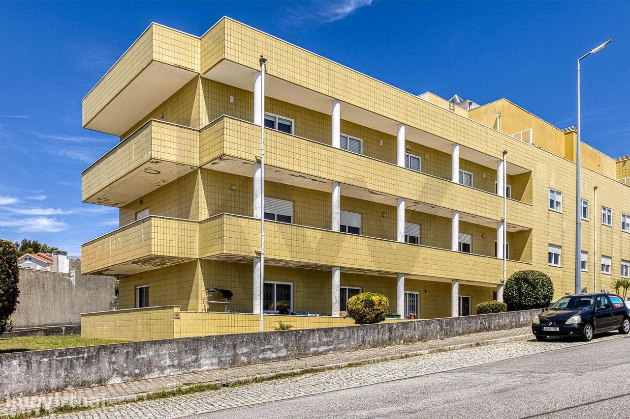 Apartamento T3 com 2 lugares de garagem em Grijó, Vila Nova de Gaia - Grande imagem: 3/48