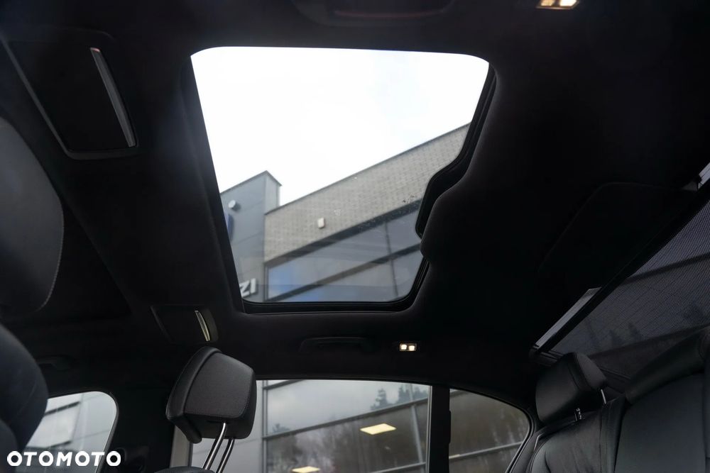BMW Seria 7 740Li - 21