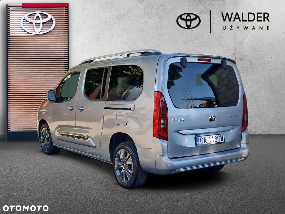 Toyota Proace City Verso Long 1.5 D-4D Family - 4