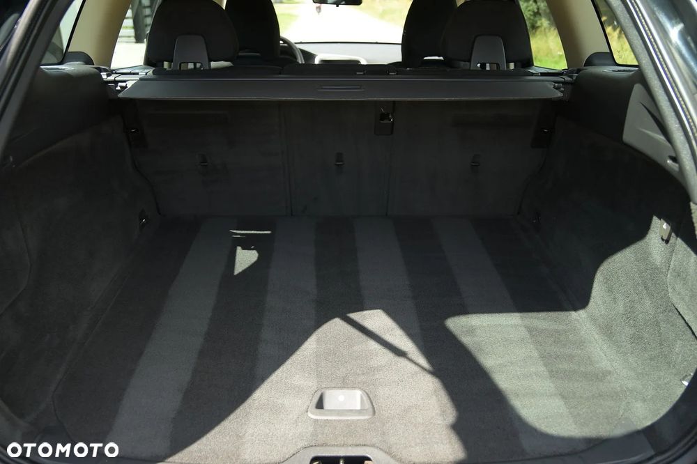 Volvo XC 60 - 16