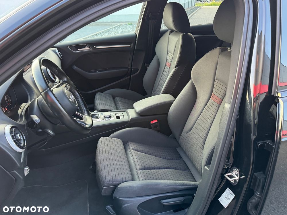 Audi A3 Sportback - 6