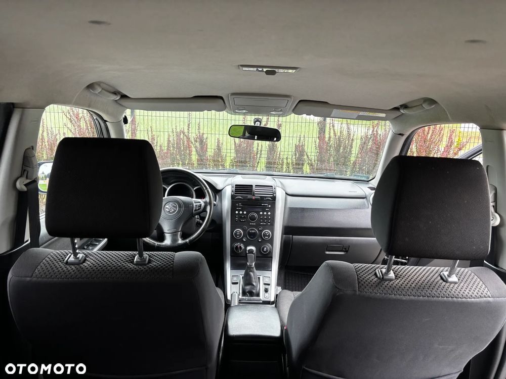Suzuki Grand Vitara 2.4 Premium EU5 - 25