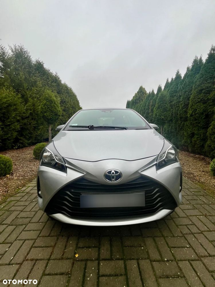 Toyota Yaris - 11
