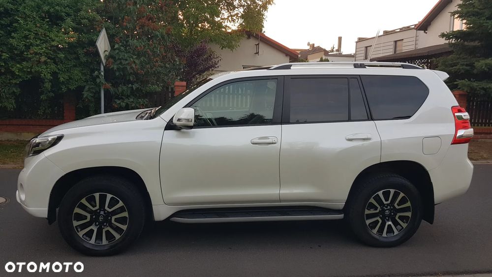 Toyota Land Cruiser 2.8 D-4D Automatik Executive - 9