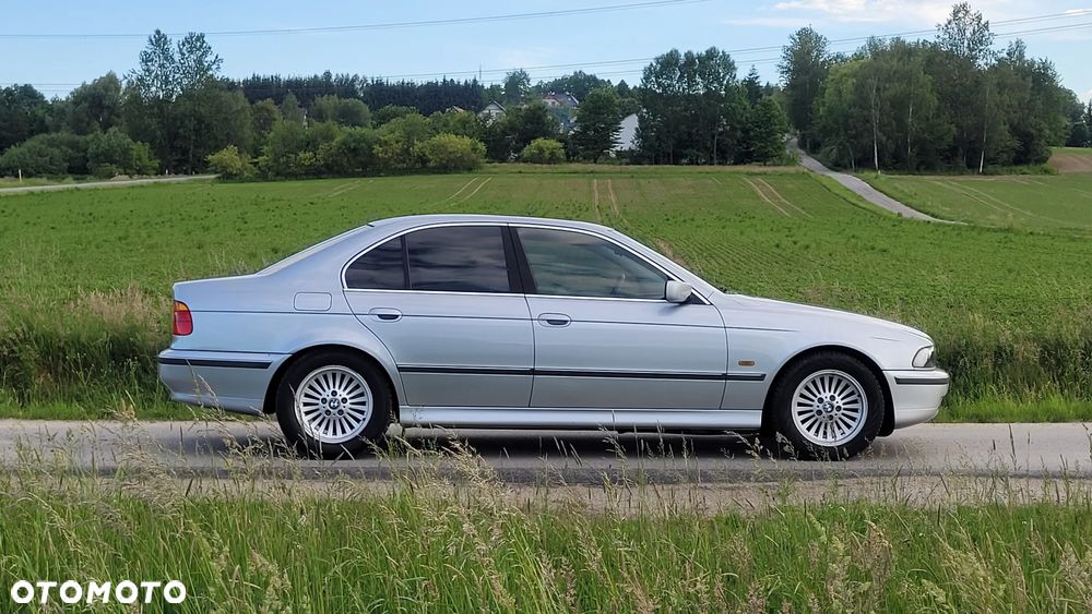 BMW Seria 5 - 8