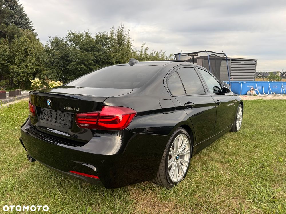 BMW Seria 3 320d Edition M Sport Shadow - 15