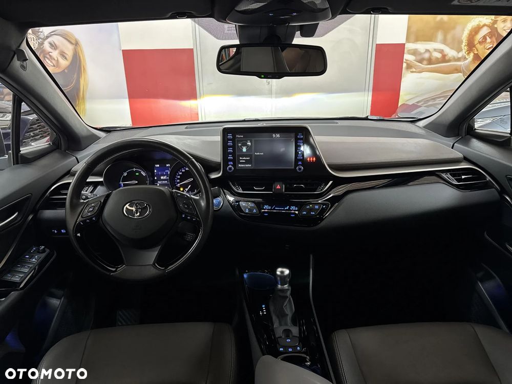 Toyota C-HR 2.0 Hybrid Executive - 16