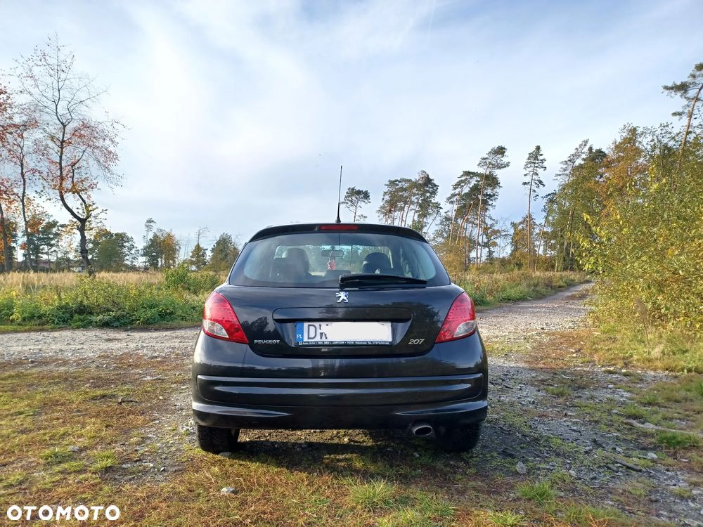 Peugeot 207 - 2