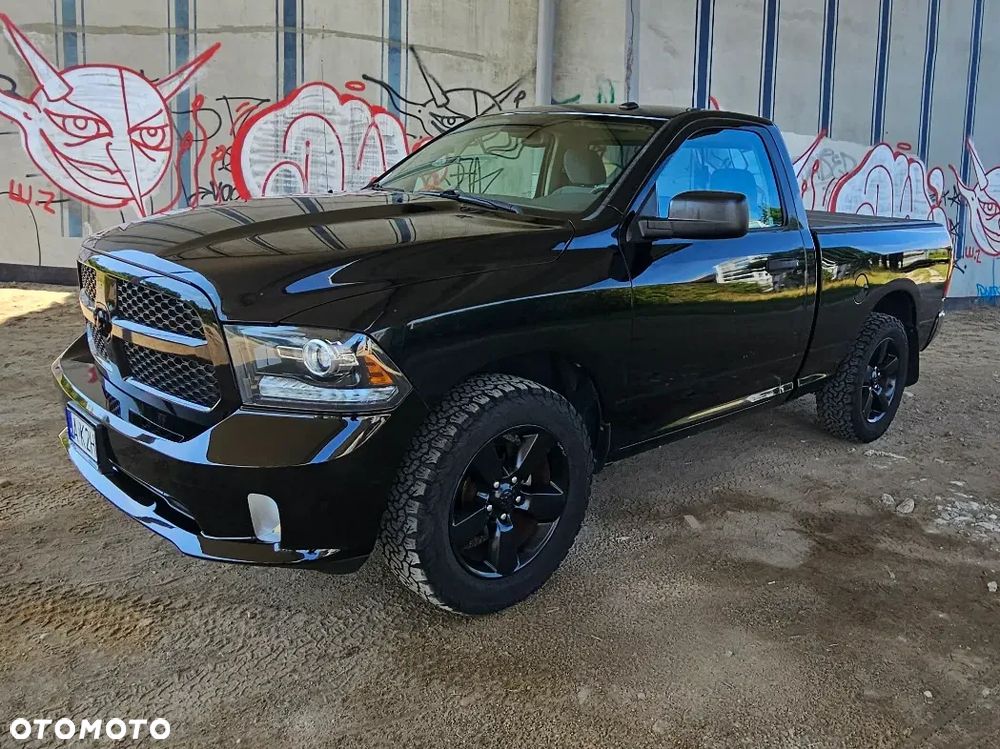 Dodge RAM - 1