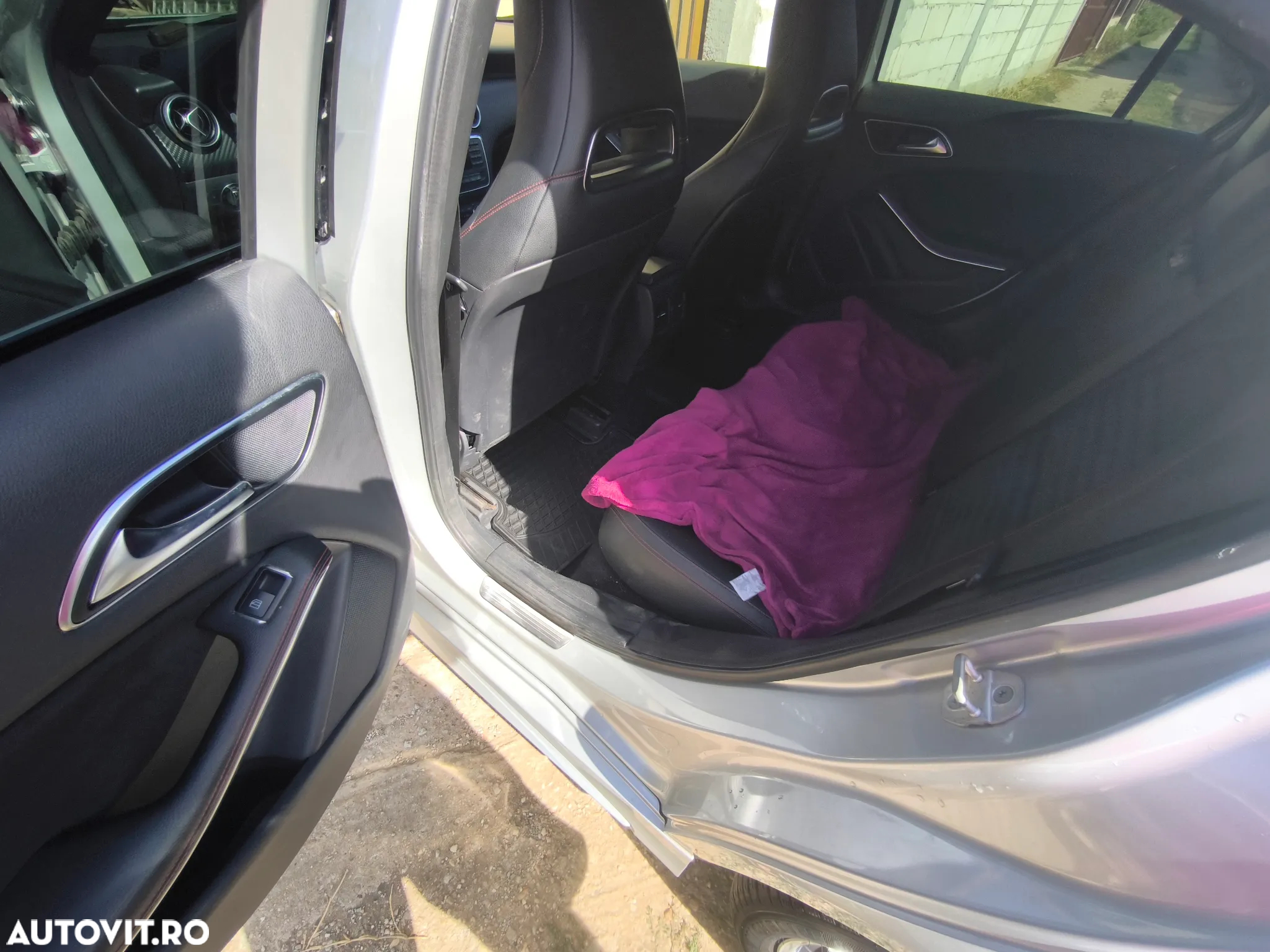 Mercedes-Benz A 180 CDI BlueEFFICIENCY Aut. - 12