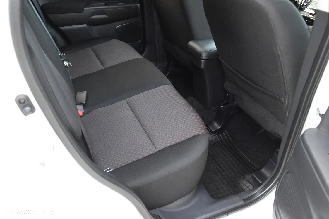 Mitsubishi ASX 1.6 Intense Plus Blue Edition - 18