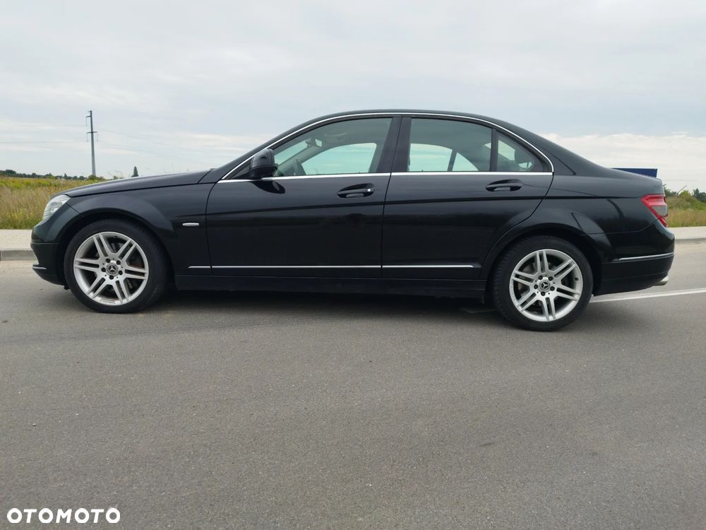 Mercedes-Benz Klasa C 320 CDI Avantgarde 4-Matic - 10