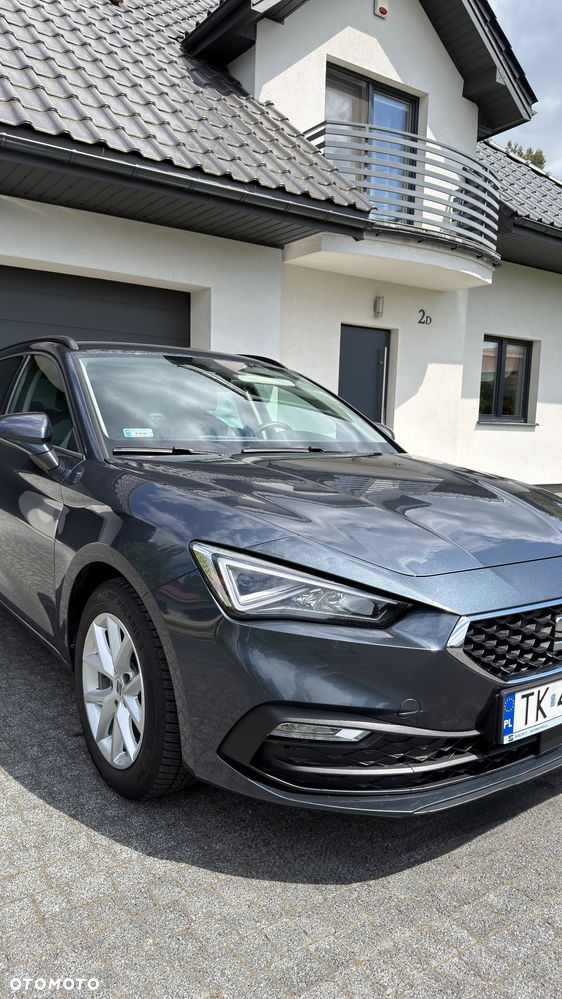 Seat Leon 1.5 eTSI Full LED DSG - 11