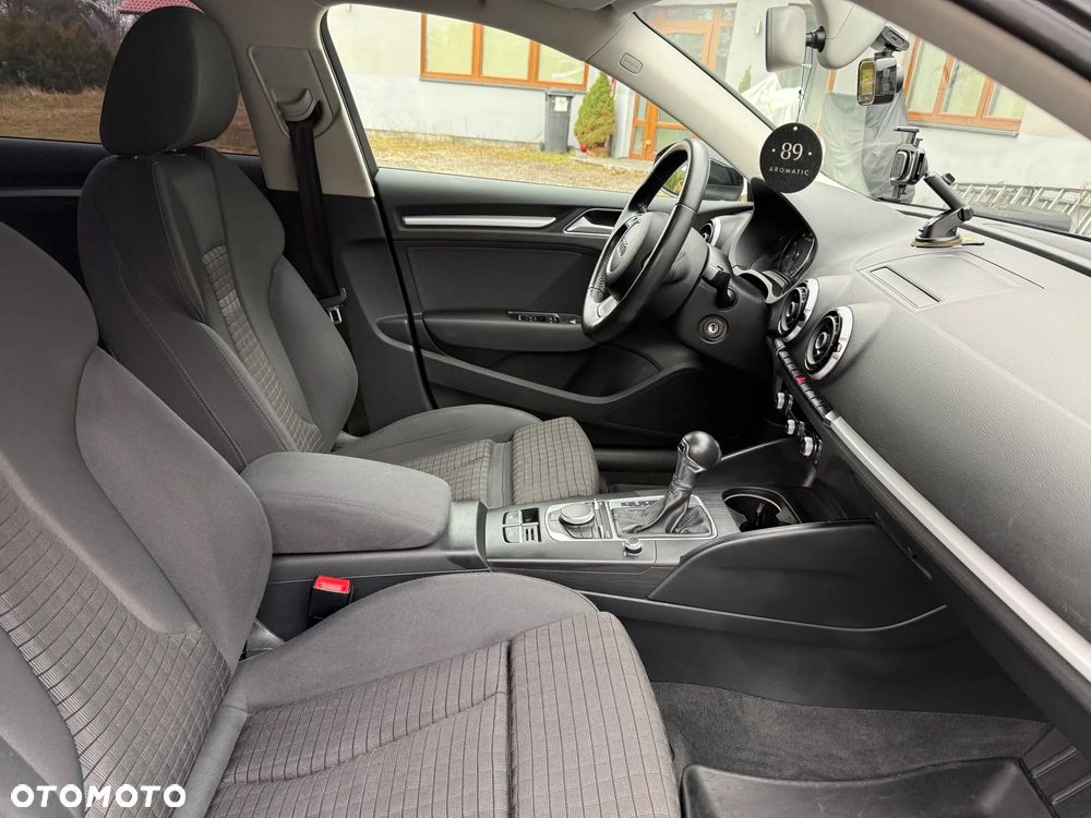 Audi A3 Sportback 1.4 TFSI CoD Ambition S tronic - 3