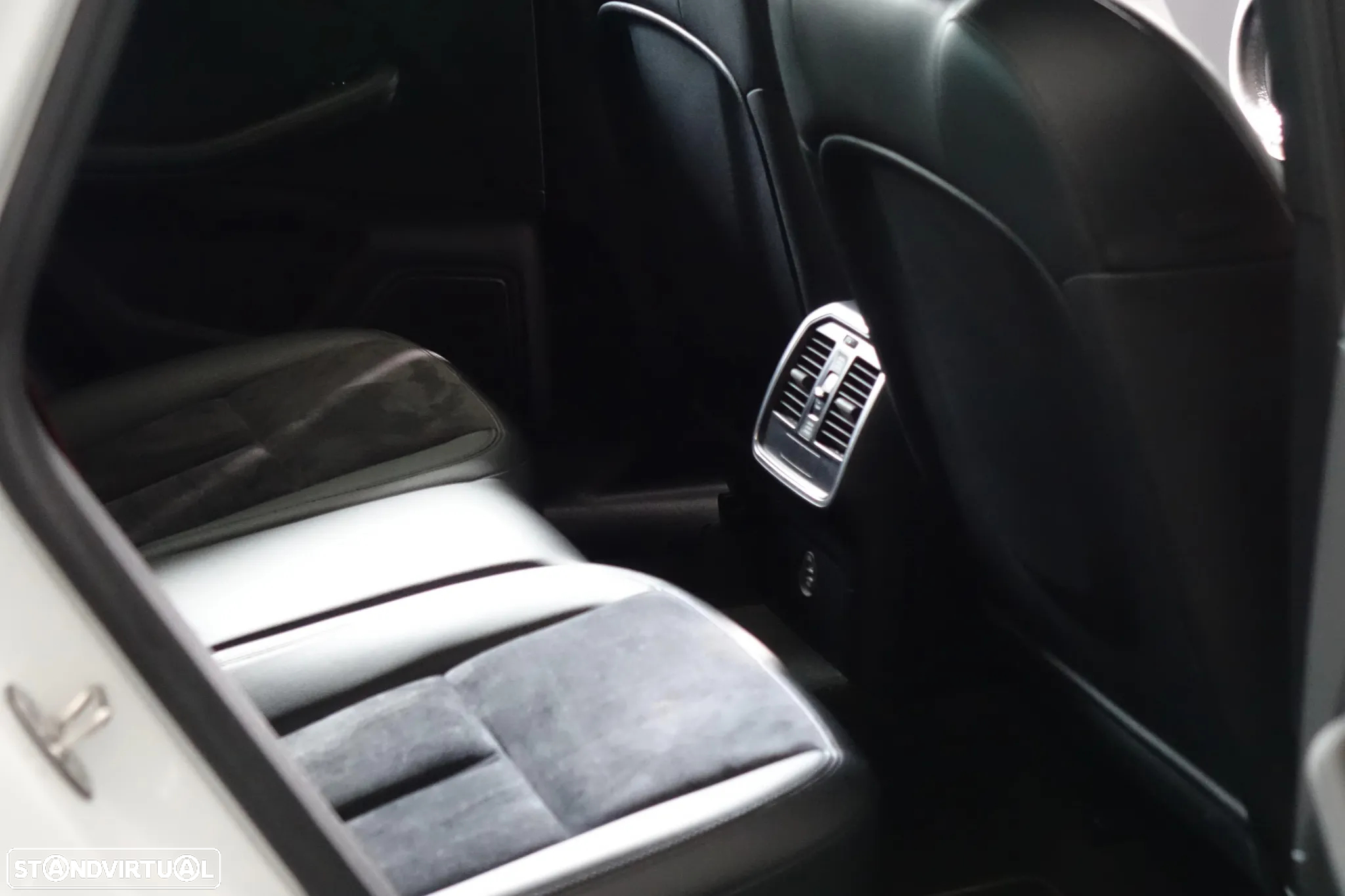Porsche Macan Spirit - 27