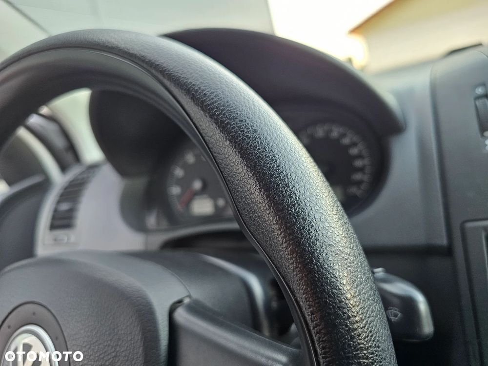 Volkswagen Polo 1.4 Highline - 22