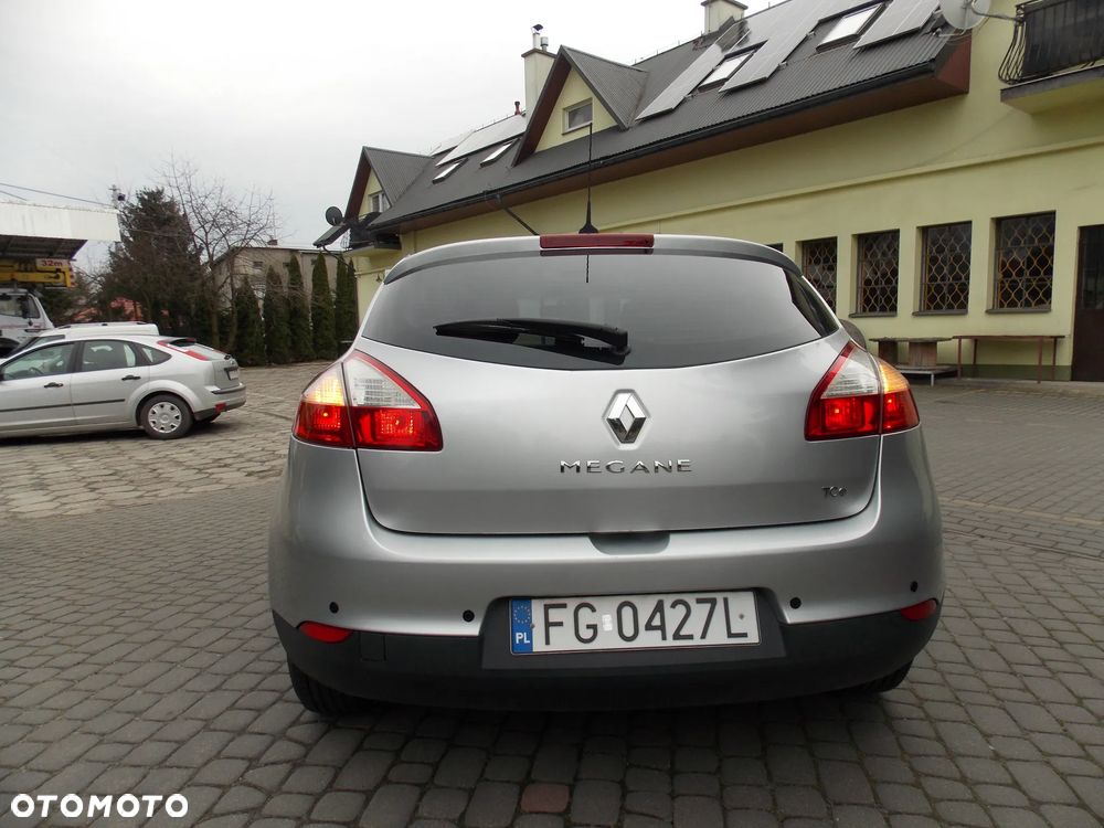 Renault Megane ENERGY TCe 115 Start & Stop Bose Edition - 12